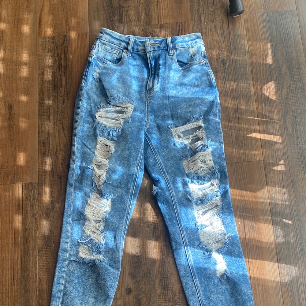 American Eagle Outfitters Distressed Denim Boyfriend Jeans - Picture 5 of 12